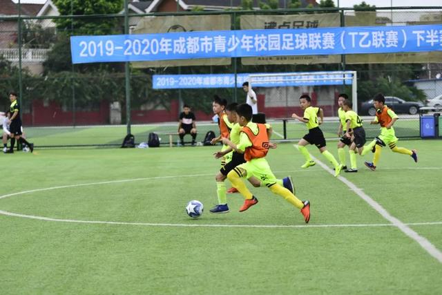 组图：世界杯-摩洛哥vs海地 约瑟夫门前脚后跟破门